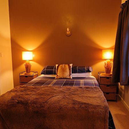 Blacks Hotel Ophir Екстер'єр фото