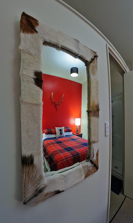 Blacks Hotel Ophir Екстер'єр фото